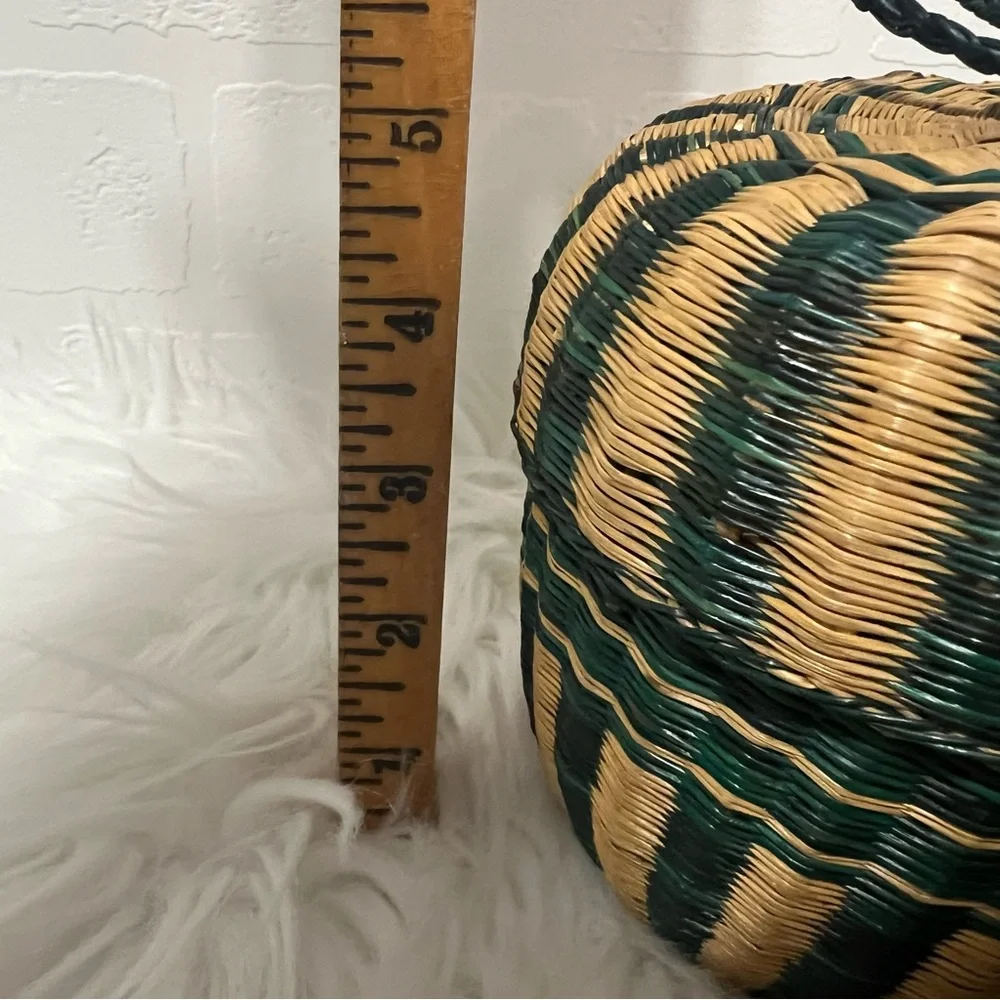 Vintage Bohemian Retro Cottagecore Rustic Striped Woven 3 Nesting Baskets